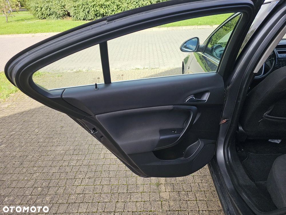 Opel Insignia 2.0 CDTI Design Edition - 10