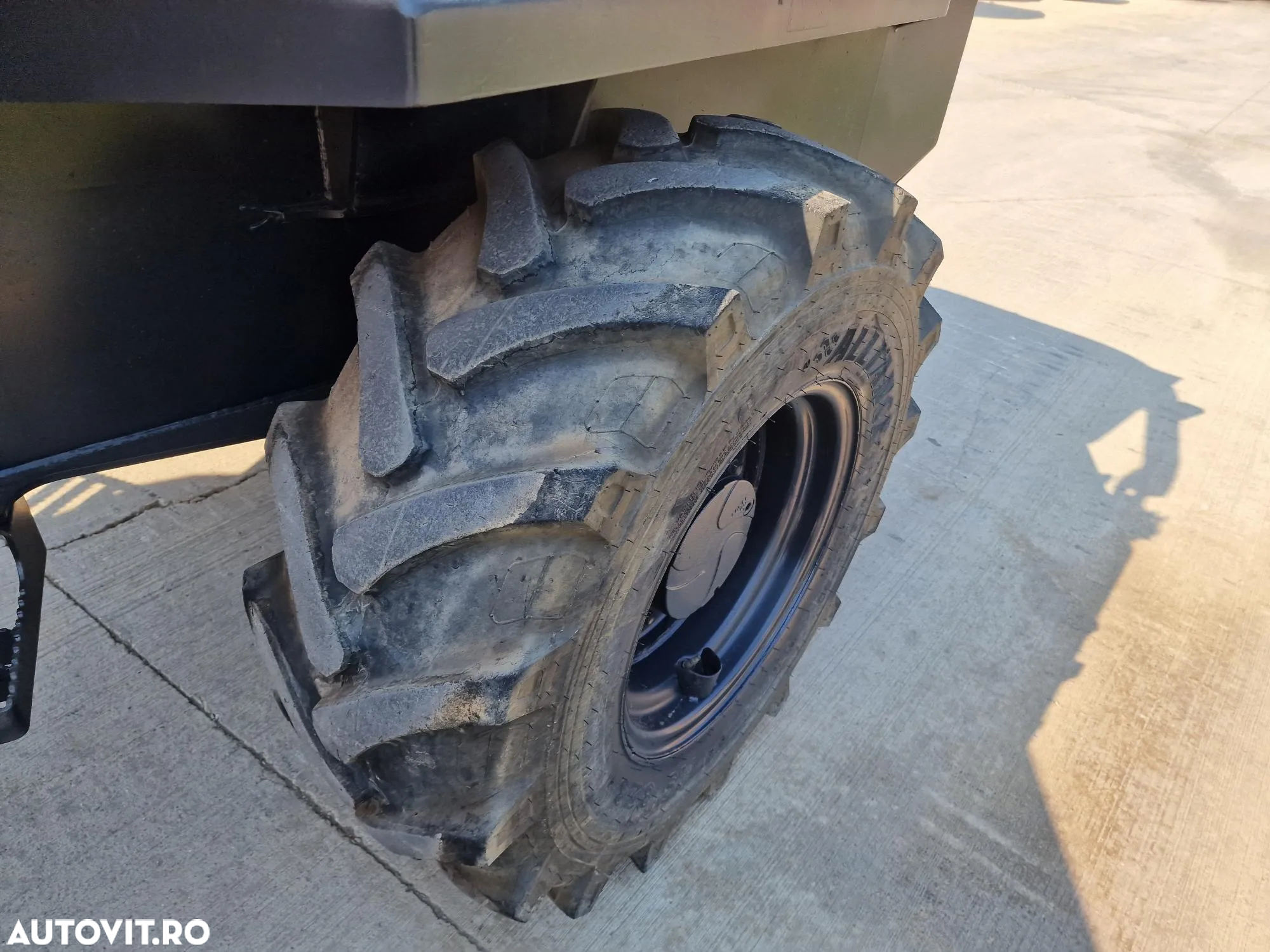 Alta DUMPER 6t TEREX, 4mc, 6t, basc LATERALA,  2.068h, 16900 EUR+tva, motor JCB 75CP, transmisie 4x4, produs in Anglia, Anvelope 90% bune, posiblitate leasing, CONDITIE FOARTE BUNA-PROMOTIE 16.900 EUR+Tva - 15