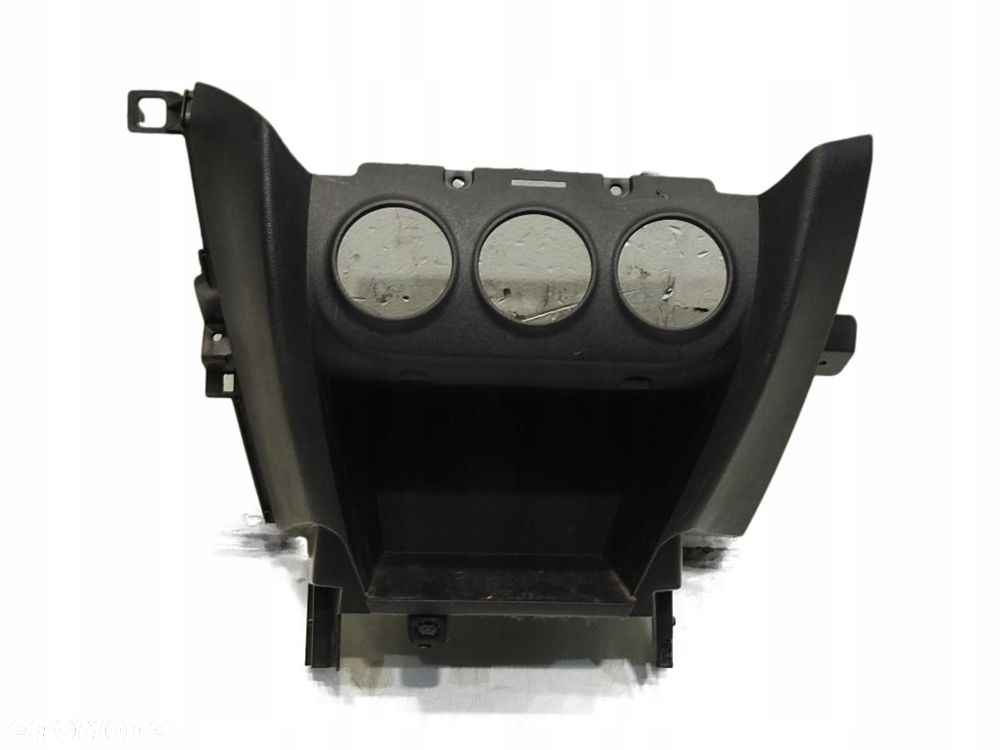 RAMKA TUNEL ŚRODKOWY MITSUBISHI ASX 8002A780 - 1