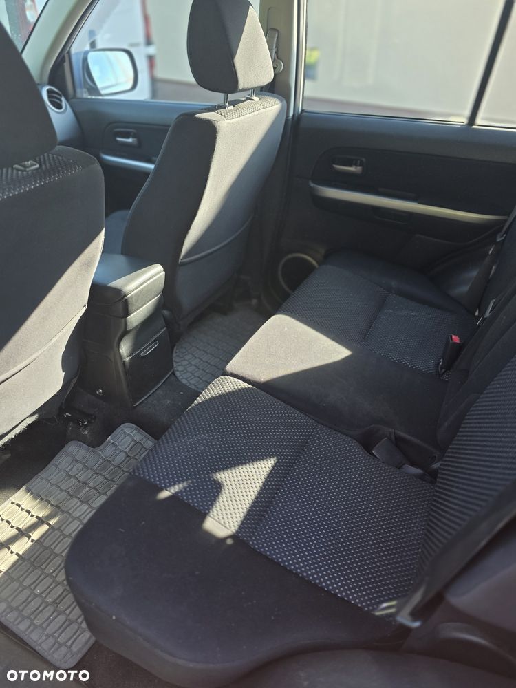 Suzuki Grand Vitara - 7