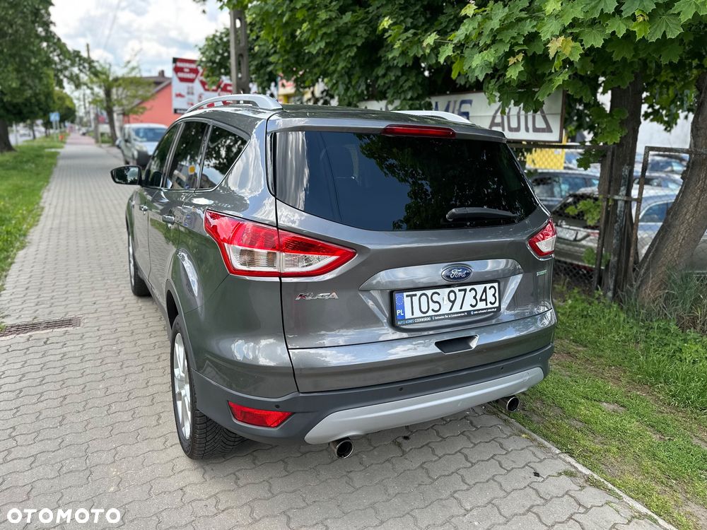 Ford Kuga 1.6 EcoBoost 2x4 Titanium - 10