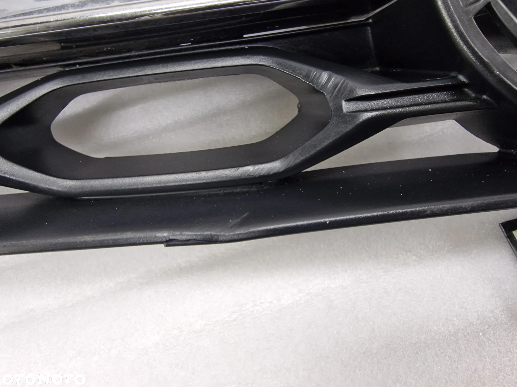 VW T-ROC 2GA LIFT R-LINE 20- ATRAPA / GRILL PRZEDNI PRZÓD , NR 2GA853653H , NR AUKCJI GL71 - 26