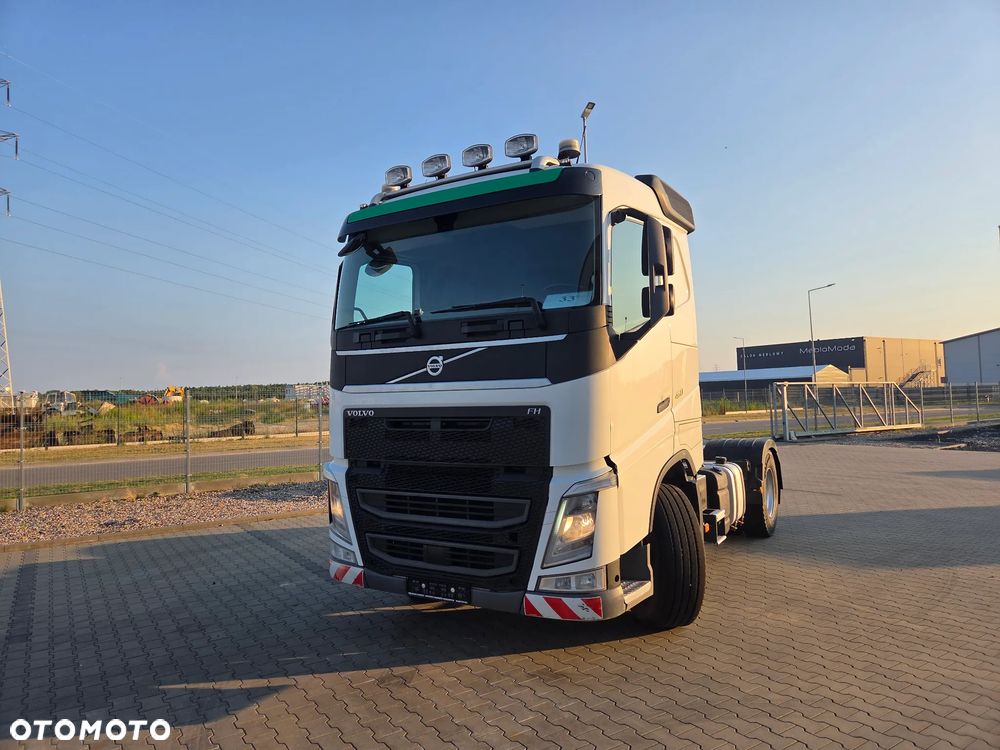 Volvo FH 460/ STARE TACHO/ HYDRAULIKA/ 4 PODUSZKI TYŁ/ LEKKA 7583kg Brutto - 12