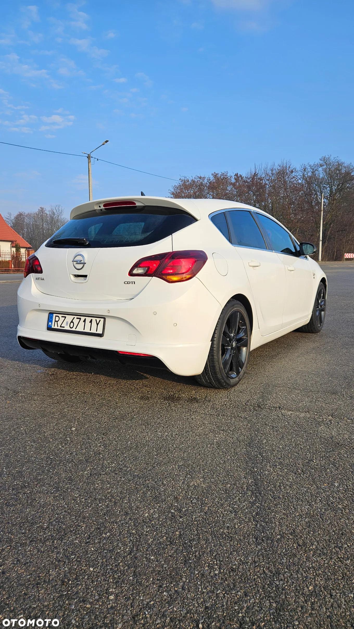 Opel Astra IV 1.6 CDTI Cosmo - 9
