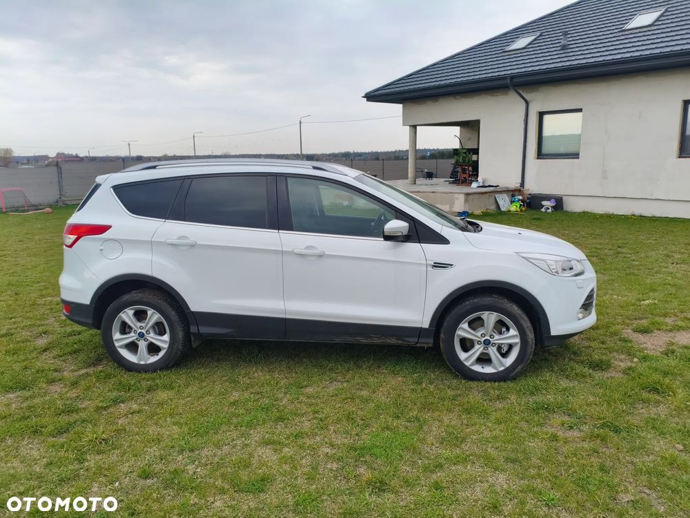 Ford Kuga 1.5 EcoBoost FWD Titanium ASS - 4