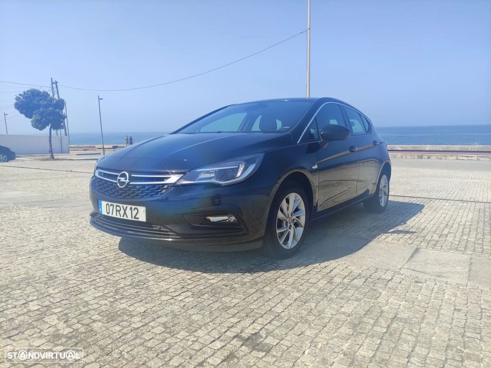 Opel Astra 1.4 T Innovation S/S - 1