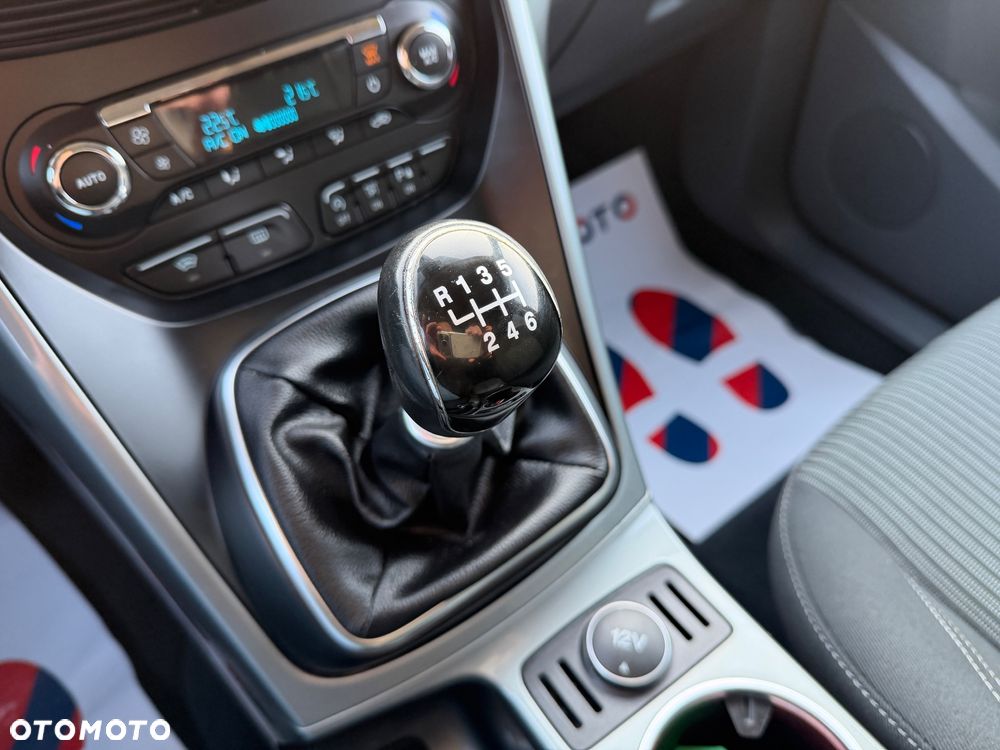 Ford Grand C-MAX - 31