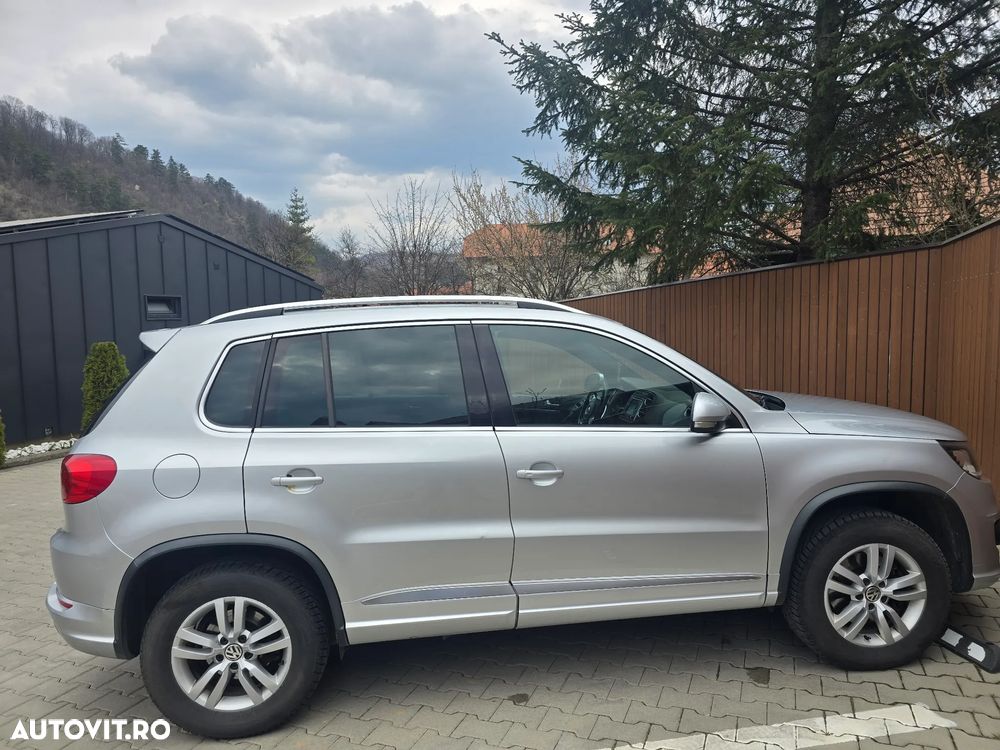 Volkswagen Tiguan 2.0 TDI 4Motion BMT Sport & Style - 4
