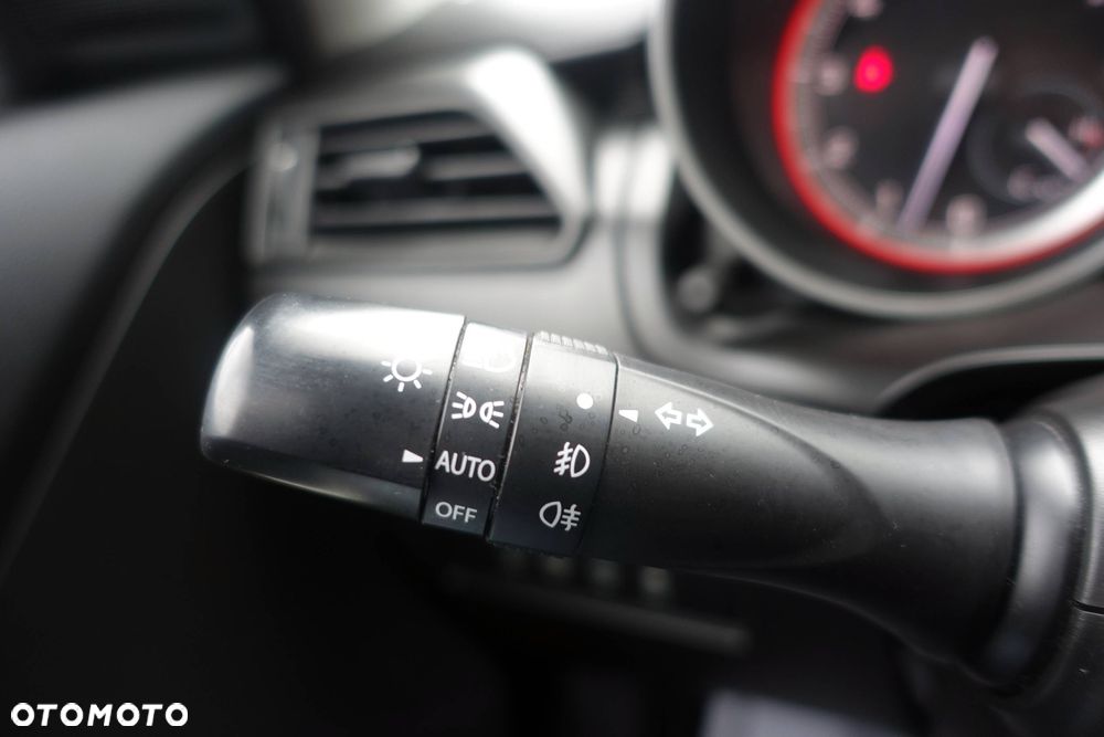 Suzuki Swift 1.2 Dualjet Hybrid Allgrip Comfort - 31