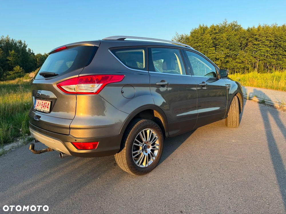 Ford Kuga 2.0 TDCi 4x4 Titanium - 28