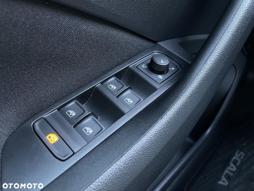 Skoda Scala 1.0 TSI Selection DSG - 19