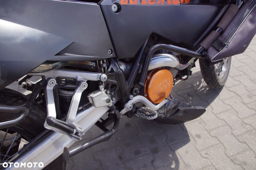 Motocykl na części - KTM 990 Adventure 999 cm3 97 KM LC8 2007R Silnik Skrzynia Owiewka Lampa Set Siedzenie Wydech Manetka Gmol Przełącznik Sterownik Moduł Czujnik - 13