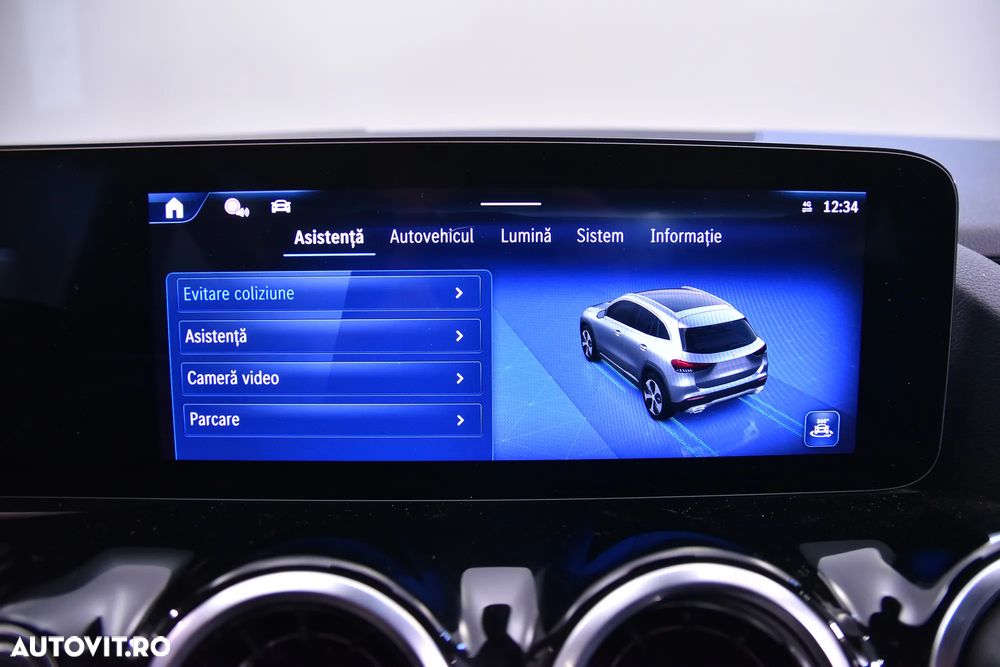 Mercedes-Benz GLA 180 d 8G-DCT - 23