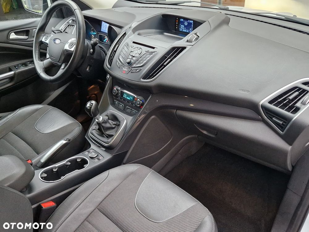 Ford Kuga 2.0 TDCi 4WD Titanium - 18