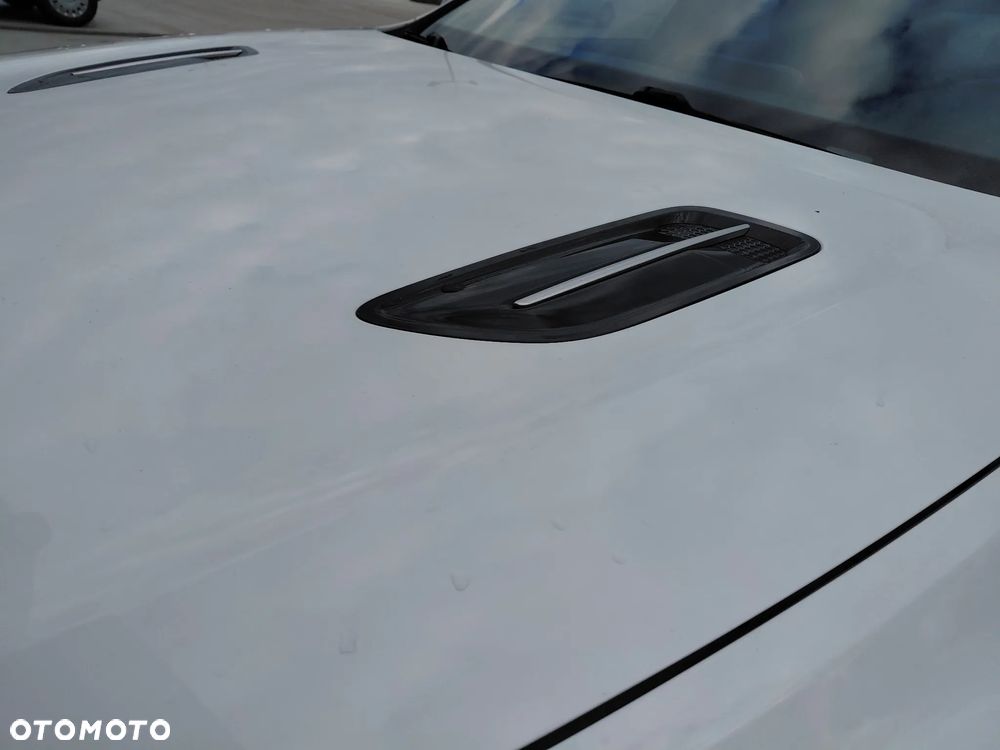 Kia Stinger 3.3 T-GDI AWD GT - 34