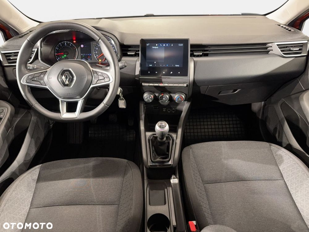 Renault Clio - 16