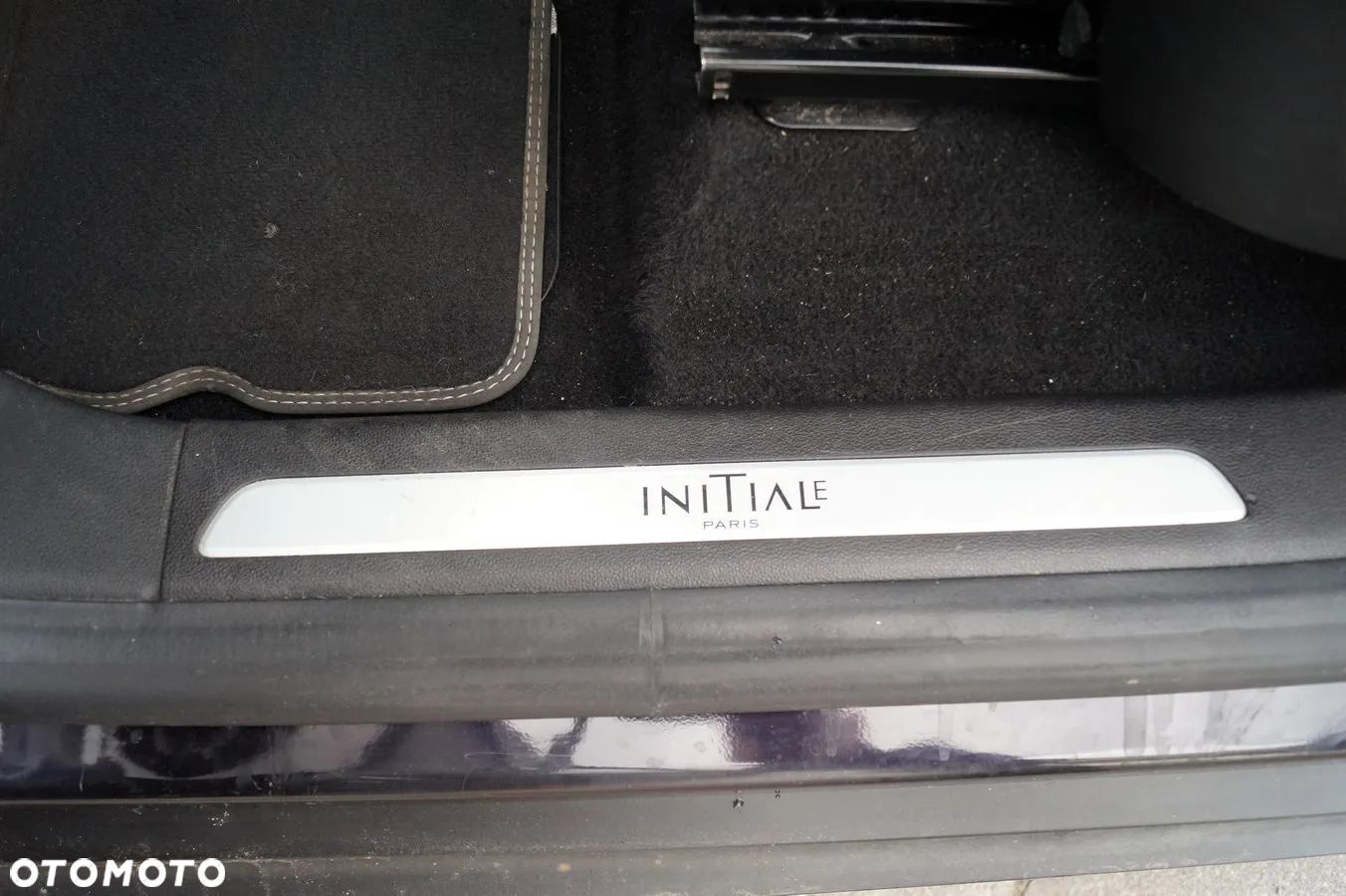 Renault Grand Scenic - 19
