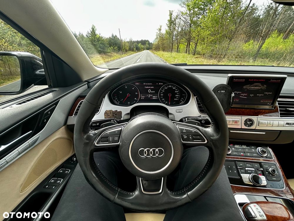 Audi A8 - 33