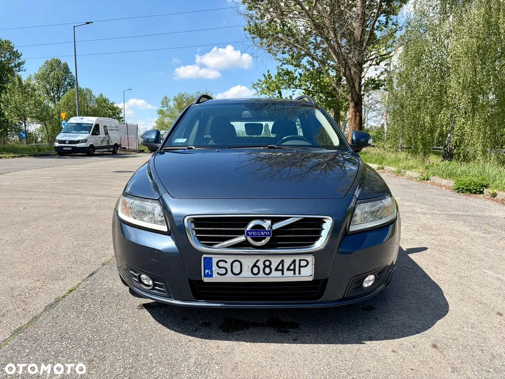 Volvo V50 D2 Momentum Start-Stop - 2
