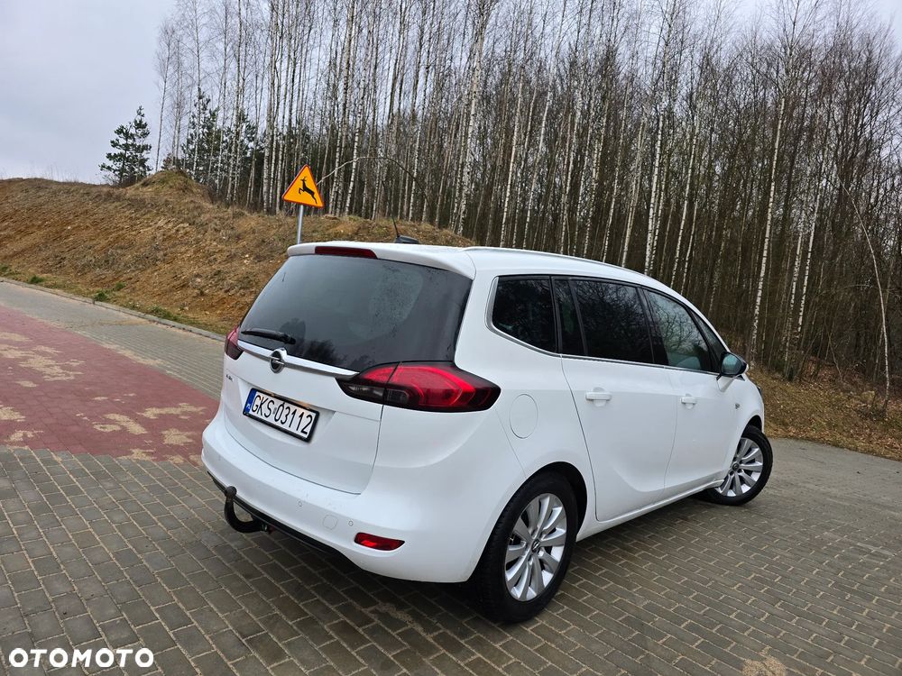 Opel Zafira - 9