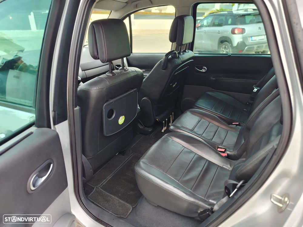 Renault Scénic 1.5 dCi Dynamique S - 14