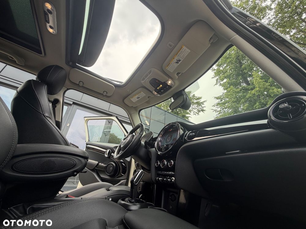 MINI Cooper S Sport-Aut - 23