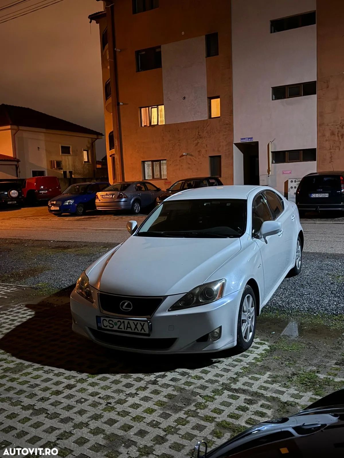 Lexus Seria IS 220d Luxury Line - 1