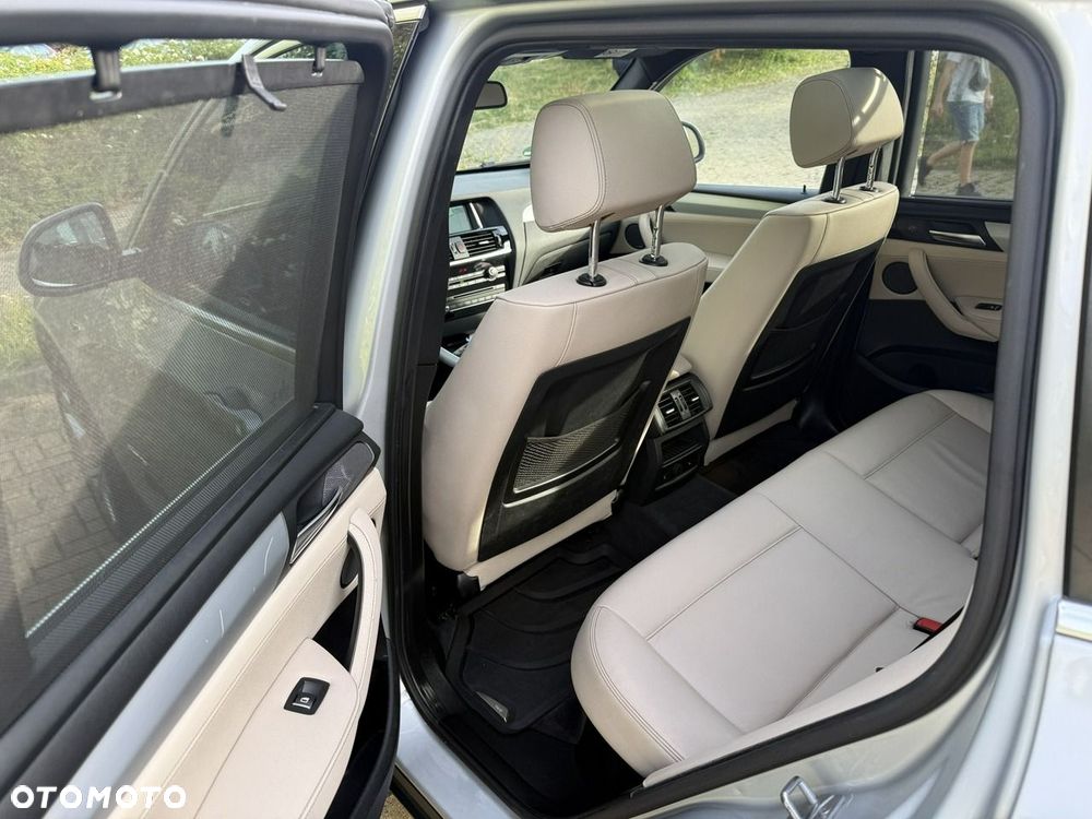 BMW X3 sDrive20i xLine - 23