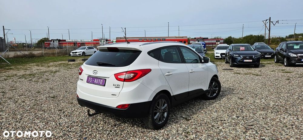 Hyundai ix35 2.0 CRDi Comfort 4WD - 2