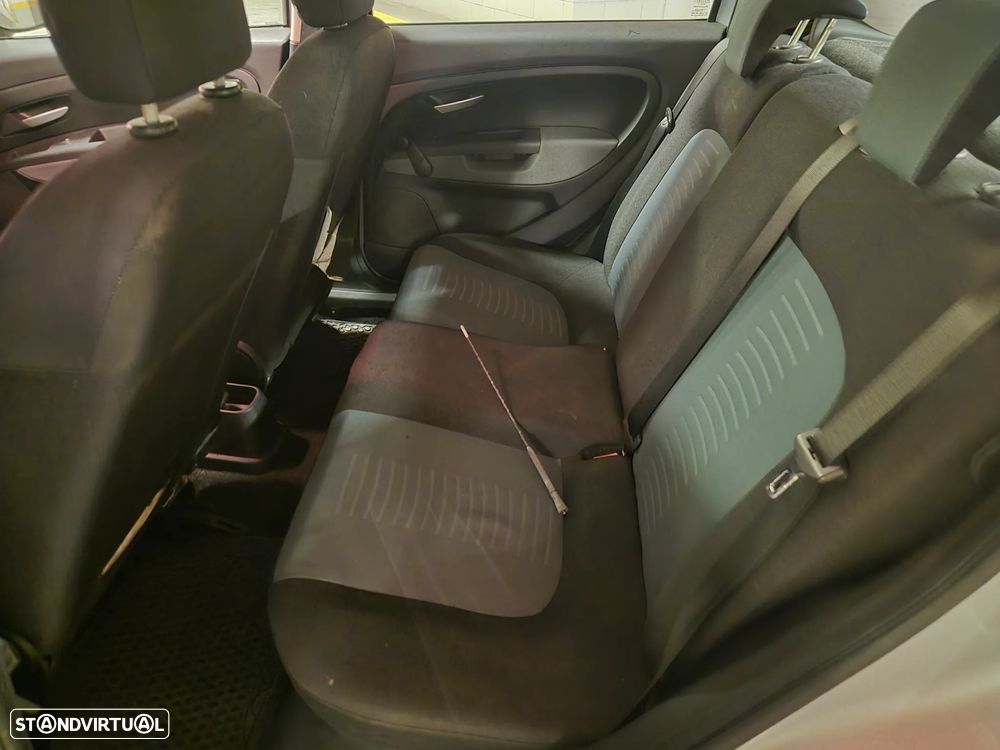 Fiat Grande Punto 1.2 Active - 29