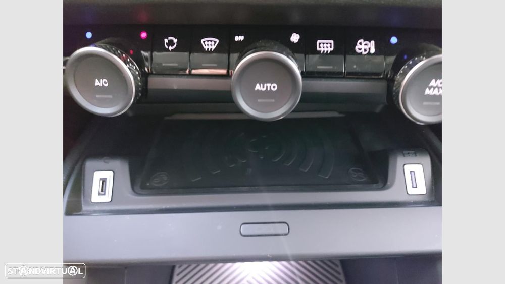 Citroën C4 1.2 PureTech Max EAT8 - 19