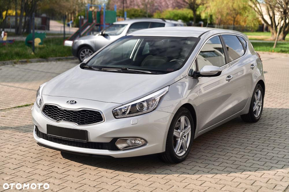 Kia Ceed 1.6 CRDi 128 Spirit - 6
