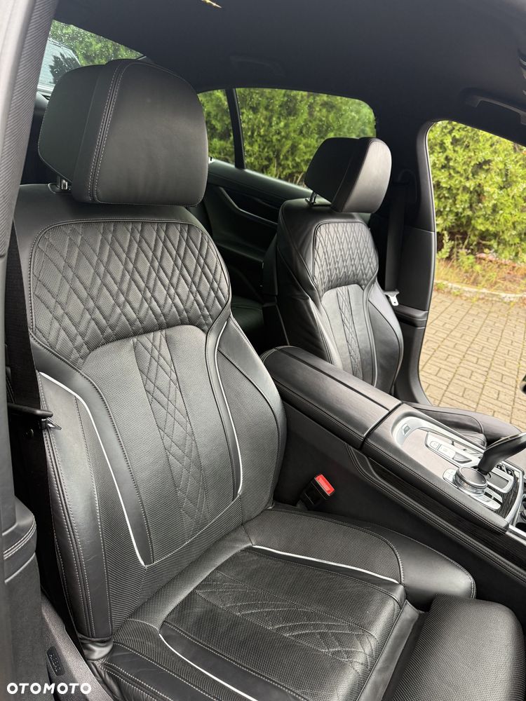 BMW Seria 7 750d xDrive - 9