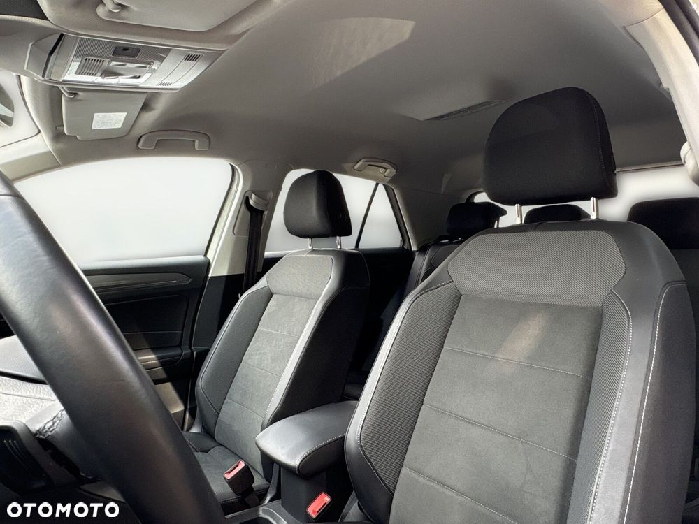Volkswagen T-Roc 1.5 TSI Style DSG - 13
