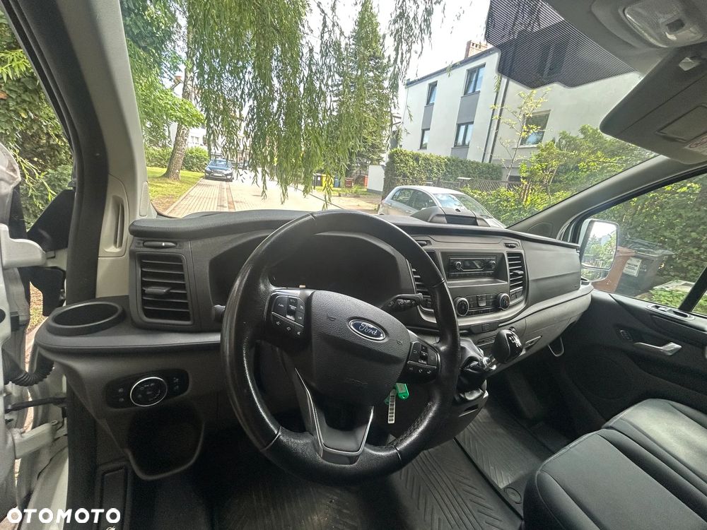 Ford Transit Custom - 13