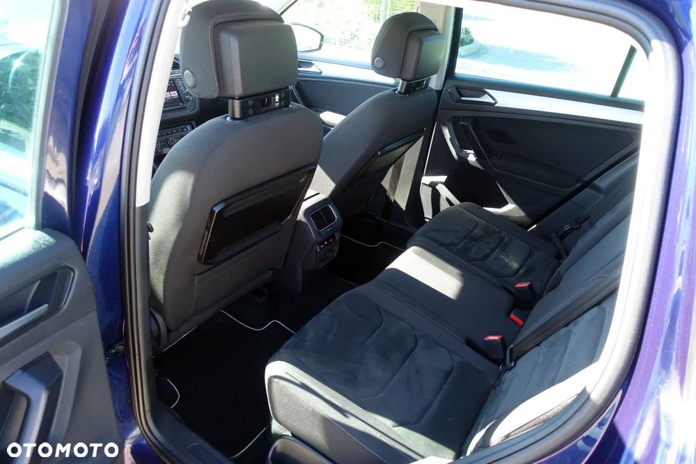 Volkswagen Tiguan 2.0 TDI SCR Elegance - 16
