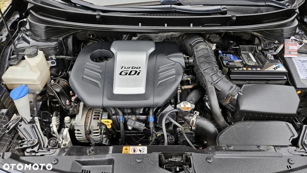 Hyundai i30 1.6 T GDI Turbo - 40