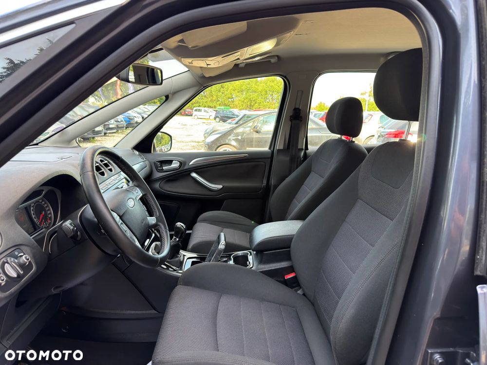 Ford S-Max 2.0 Titanium - 18