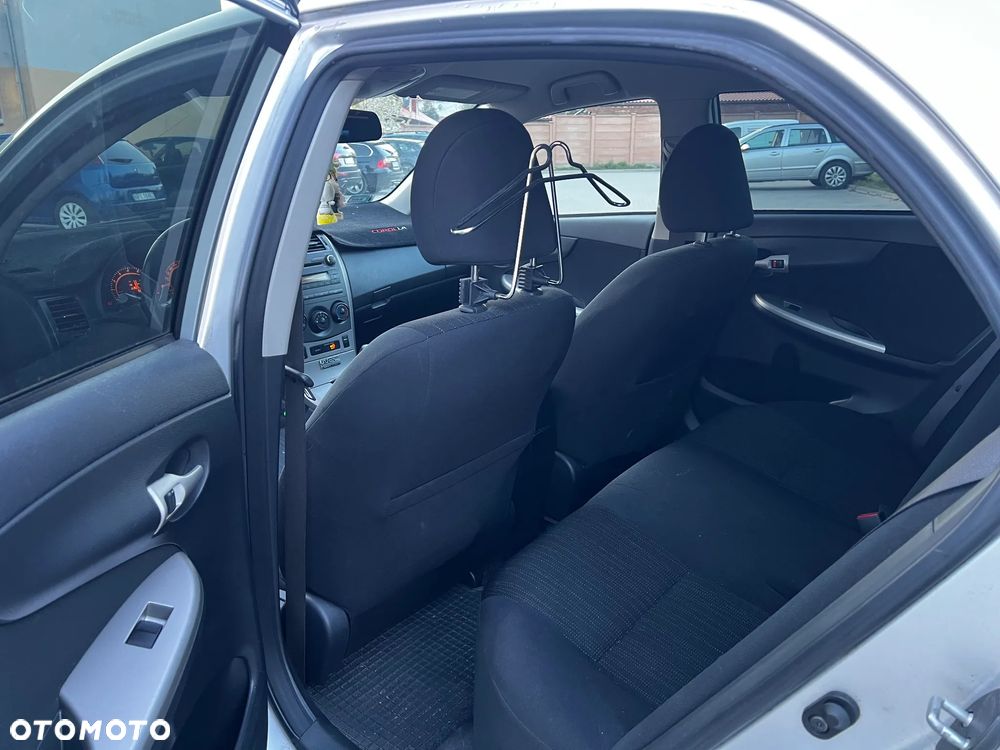 Toyota Corolla 1.6 VVT-i Luna MM - 7