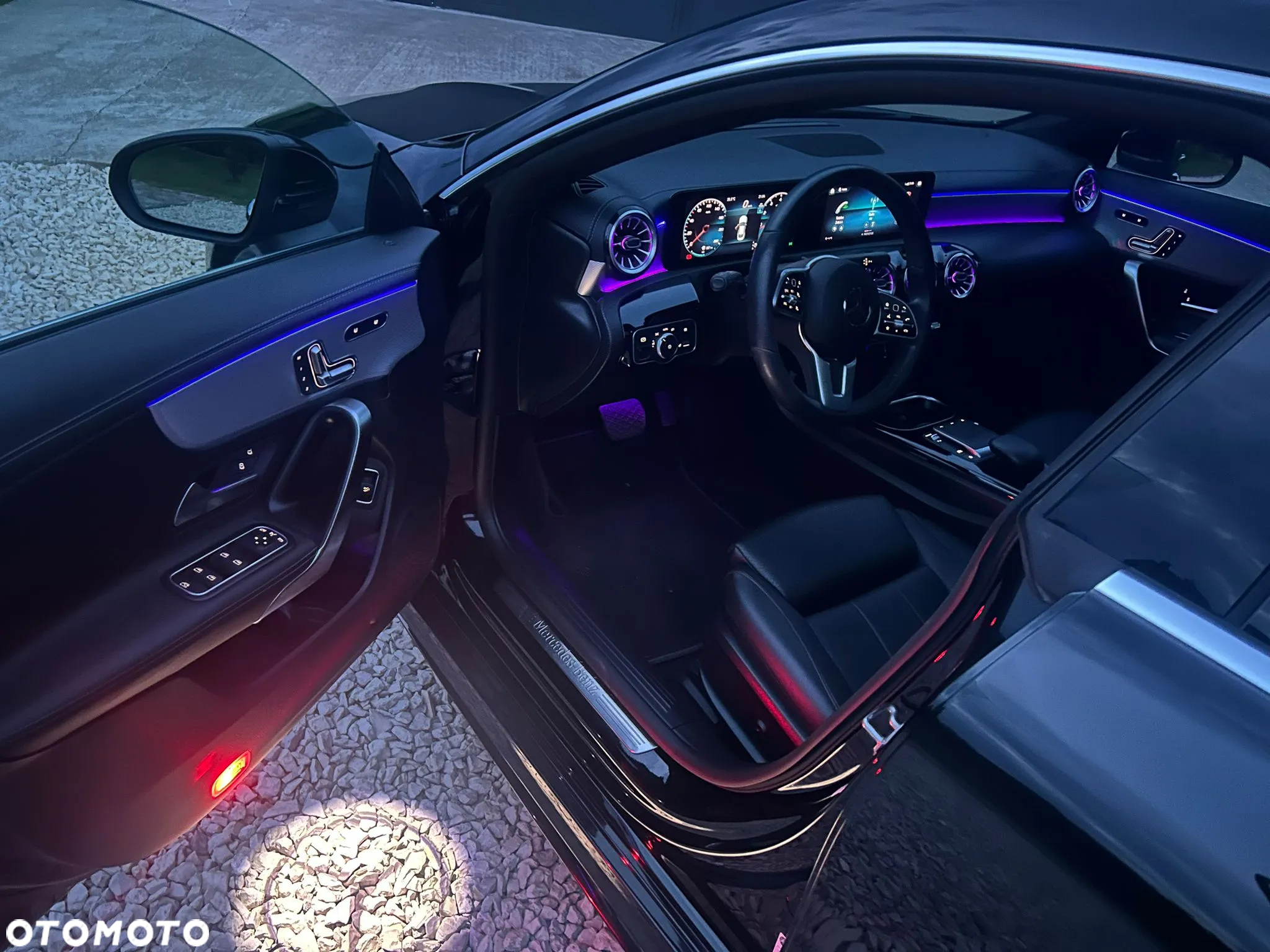 Mercedes-Benz CLA 250 7G-DCT AMG Line - 34