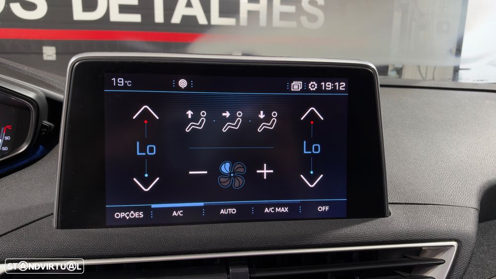 Peugeot 3008 PureTech 130 Stop & Start GPF EAT8 Allure - 23