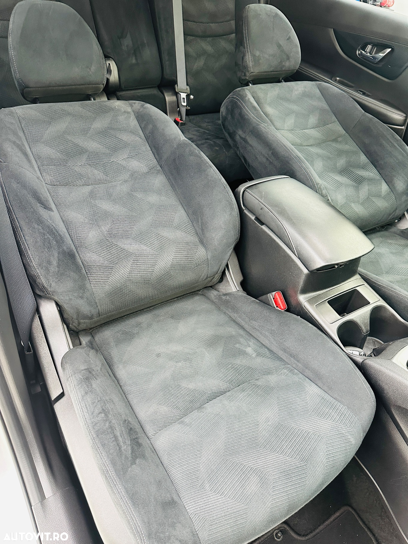 Nissan X-Trail - 27