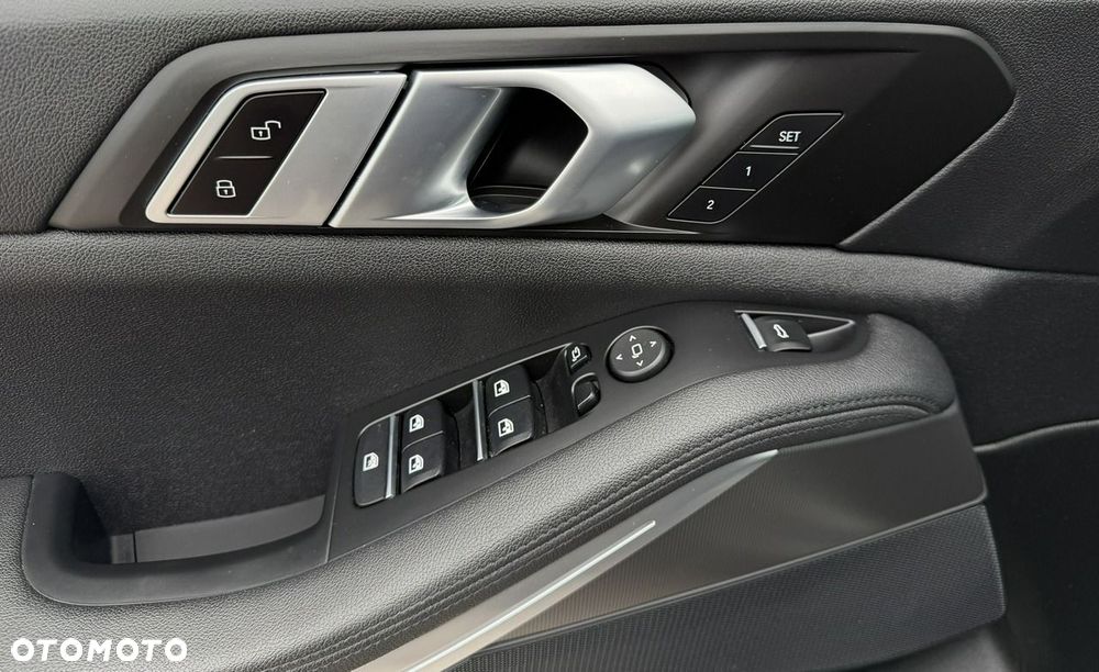 BMW X5 xDrive25d - 34