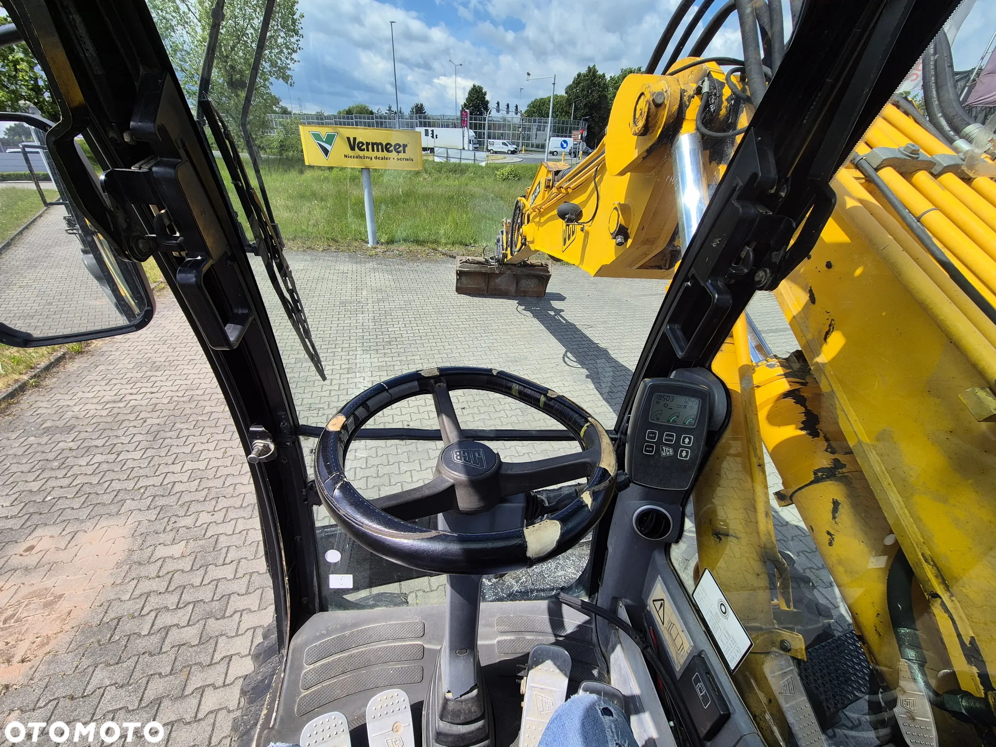 JCB JS175 W / 1 WŁ / W PEŁNI SPRAWNA / KABINA / ODNOWIONA / SERWISOWANA / 4X4 / SILNIK ISUZU / 2 ŁYZKI W ZESTAWIE! - 29