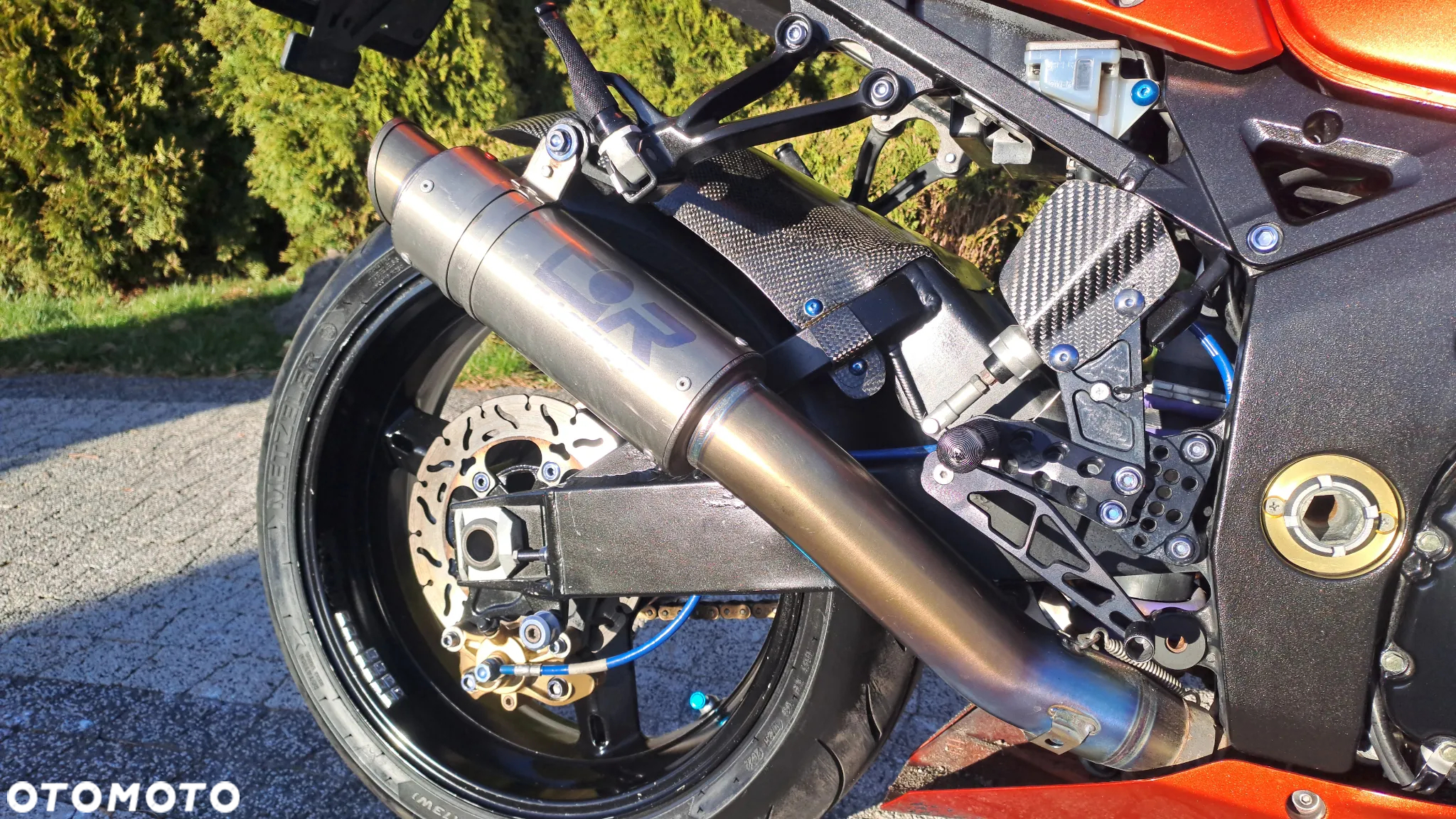 Suzuki GSX-R - 40