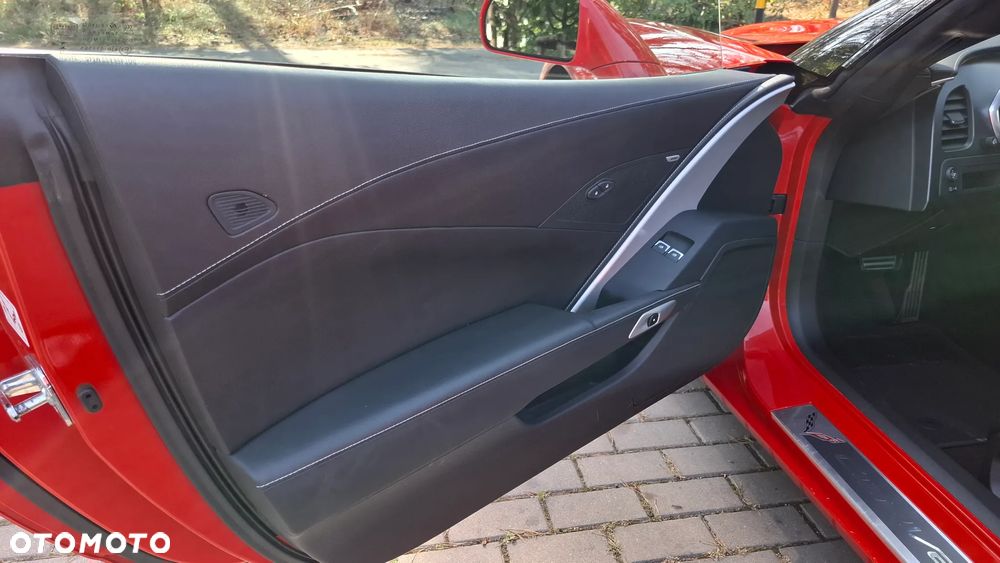 Chevrolet Corvette Stingray 6.2 V8 Automatik Red Edition - 15