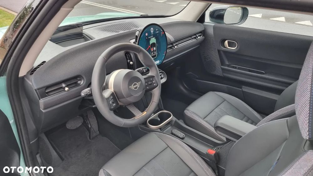 MINI Cooper C Linia Favoured - 9