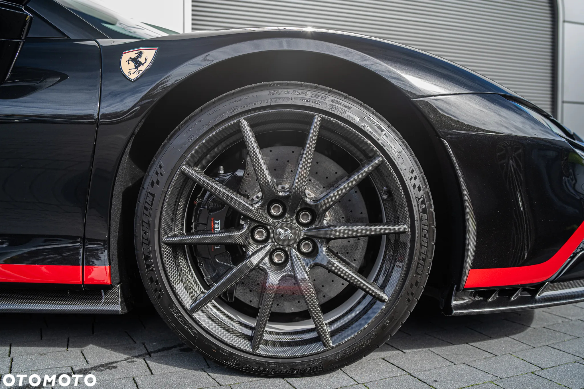 Ferrari SF90 Spider - 9