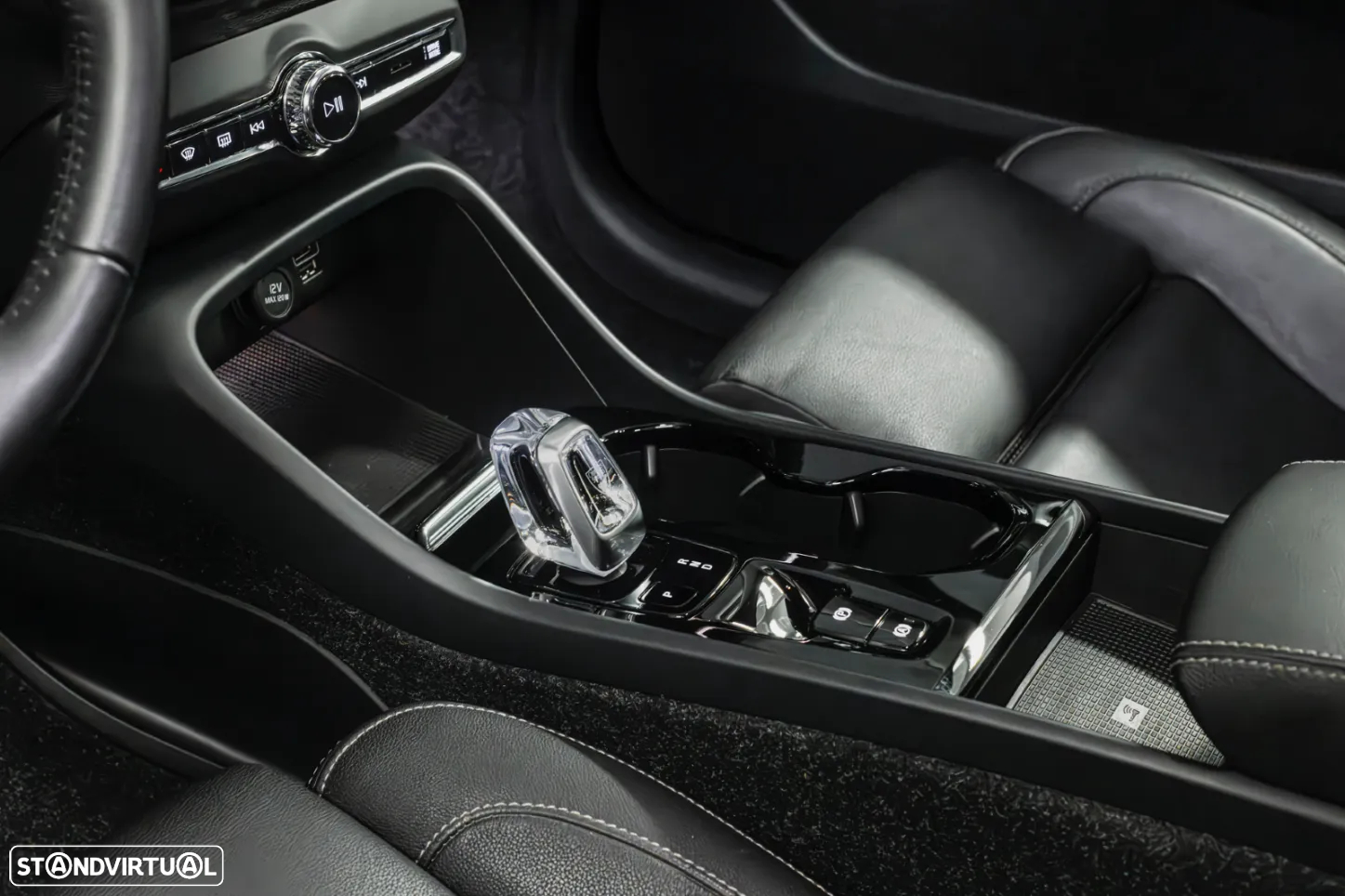 Volvo XC 40 1.5 T5 PHEV R-Design - 19