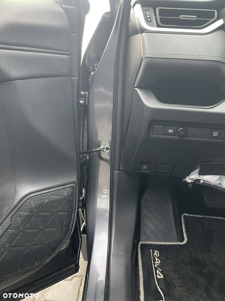 Toyota RAV4 2.5 Hybrid Comfort 4x2 - 7